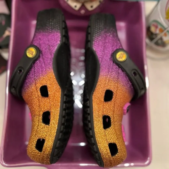 Authentic Hocus Pocus Crocs! Limited - Picture 8 of 16